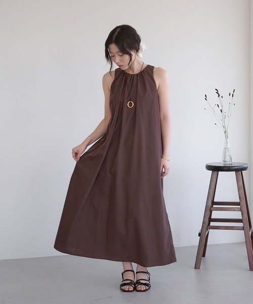 raffime(ラフィミー)の「【Raffime】バックデザインアメスリワンピース(ワンピース・レディース・ホワイト系その他/ダークブラウン・フリー)」の2枚目の写真