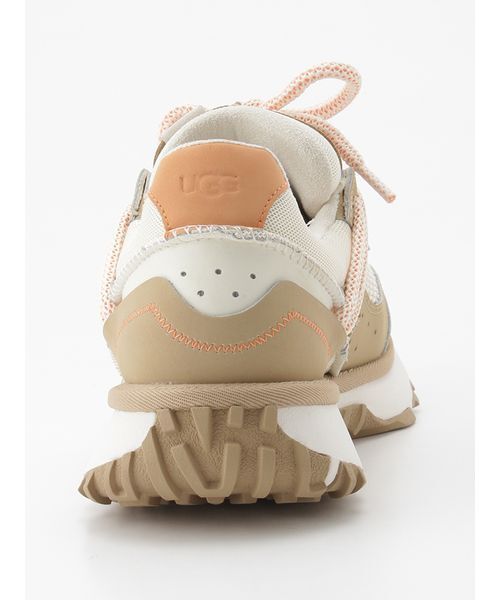 UGG(アグ)の「【UGG】1175118-SRPF W RETROFI LOW SPRING(スニーカー・レディース・ベージュ・23.5/25.5/24.5/25)」の4枚目の写真