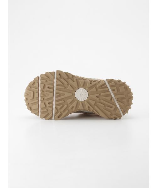 UGG(アグ)の「【UGG】1175118-SRPF W RETROFI LOW SPRING(スニーカー・レディース・ベージュ・23.5/25.5/24.5/25)」の7枚目の写真