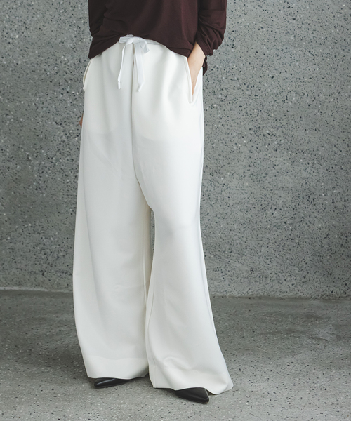 COGTHEBIGSMOKE(コグザビッグスモーク)の「《セットアップ対応》COG THE BIGSMOKE/コグザビッグスモーク ALISON TROUSERS(その他パンツ・レディース・ブラック/ホワイト・FREE)」の3枚目の写真