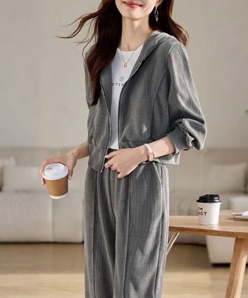 ONEP STAR(ワンピスター)の「リラックスジップパーカー&パンツセットアップ(セットアップ・レディース・グレー・MEDIUM/LARGE/X-LARGE)」の6枚目の写真