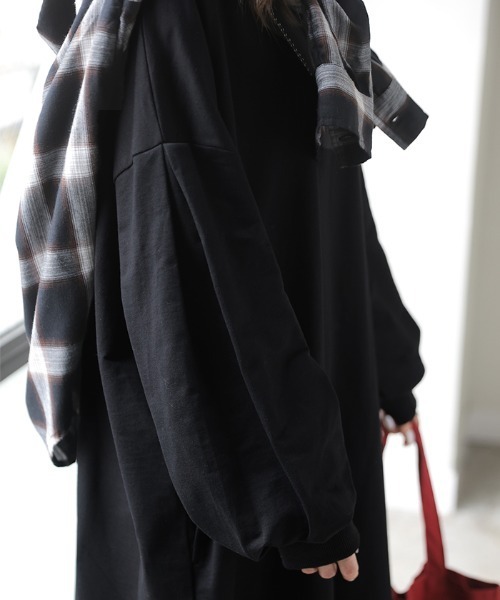 HUG.U(ハグユー)の「Tシャツ以上スウェット未満。 "ティート" 綿100% ロングワンピース(ワンピース・レディース・オレンジ/ピンク/グレー/ブルー/ブラウン/ブラック・FREE)」の19枚目の写真