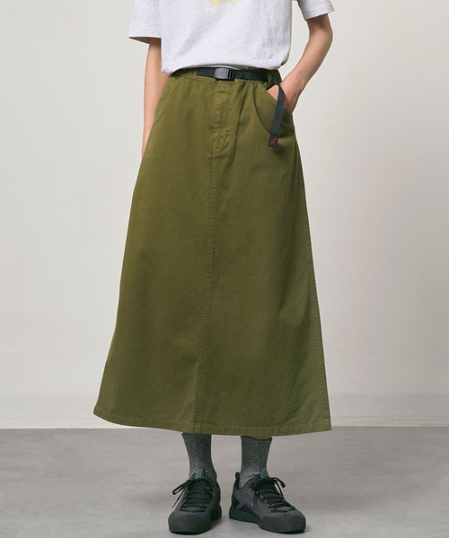 Gramicci（グラミチ）の「5-POCKET SKIRT｜5ポケットスカート（スカート・レディース・オリーブ/ブラック/グレイッシュベージュ/黄緑系/ダークネイビー・S/M/L/2XL/XL）」の4枚目の写真