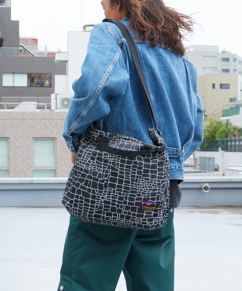 Overland(オーバーランド)の「SHOULDER BAG(ショルダーバッグ・メンズ・ブラック系その他・FREE)」の4枚目の写真