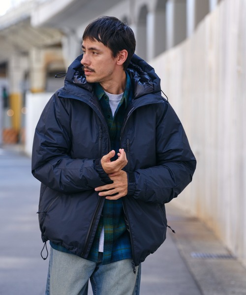NANGA(ナンガ)の「『別注』NANGA×DOORS AURORA TEX DOWN PARKA(ダウンジャケット/コート・メンズ・オレンジ/ブラック/ネイビー/チャコールグレー/ブラウン・MEDIUM/SMALL/X-LARGE/LARGE/XX-LARGE)」の4枚目の写真