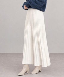 プリーツロングニットスカート