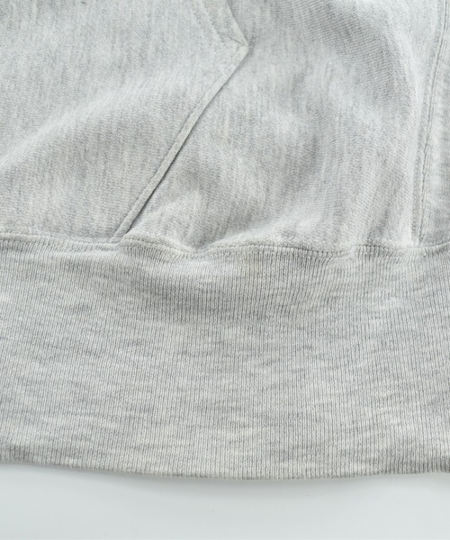 Champion(チャンピオン)の「【USED】Y2K Champion "TUFTS" リバースウィーブ フーディー(パーカー・メンズ・グレー・XX-LARGE)」の8枚目の写真