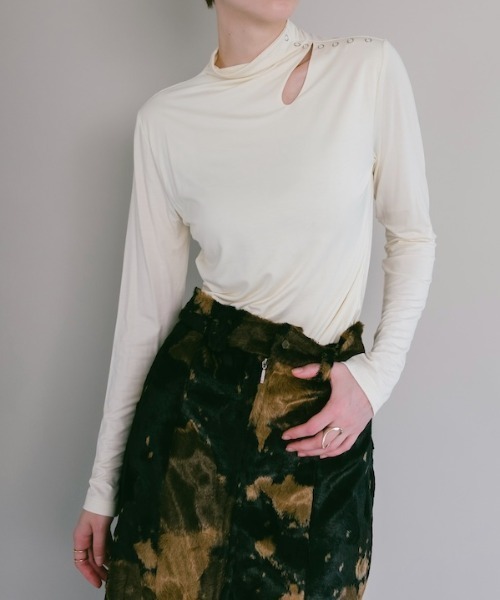 sahara(サハラ)の「Cutout Turtle Top(Tシャツ/カットソー・レディース・ブラック/ミント/アイボリー/ブラウン・FREE)」の2枚目の写真