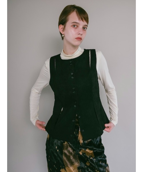 sahara(サハラ)の「Cutout Turtle Top(Tシャツ/カットソー・レディース・ブラック/ミント/アイボリー/ブラウン・FREE)」の8枚目の写真