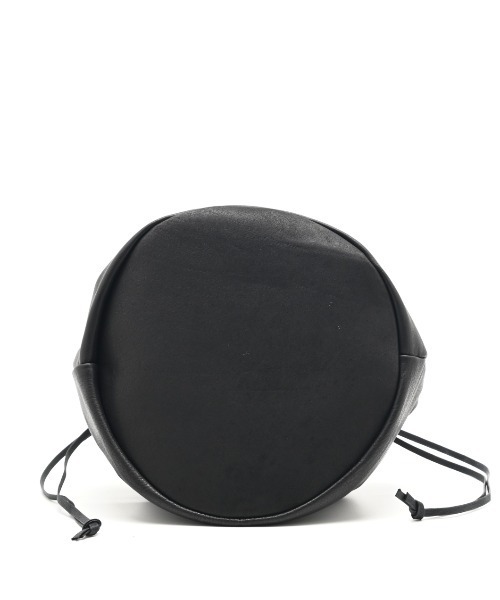blancle(ブランクレ)の「【blancle】bc1396 L.LEATHER TUBE DRUM BAG(トートバッグ・レディース・グレイッシュベージュ/ネイビー/ブラック/ブラウン・FREE)」の9枚目の写真