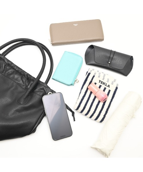 blancle(ブランクレ)の「【blancle】bc1396 L.LEATHER TUBE DRUM BAG(トートバッグ・レディース・グレイッシュベージュ/ネイビー/ブラック/ブラウン・FREE)」の12枚目の写真