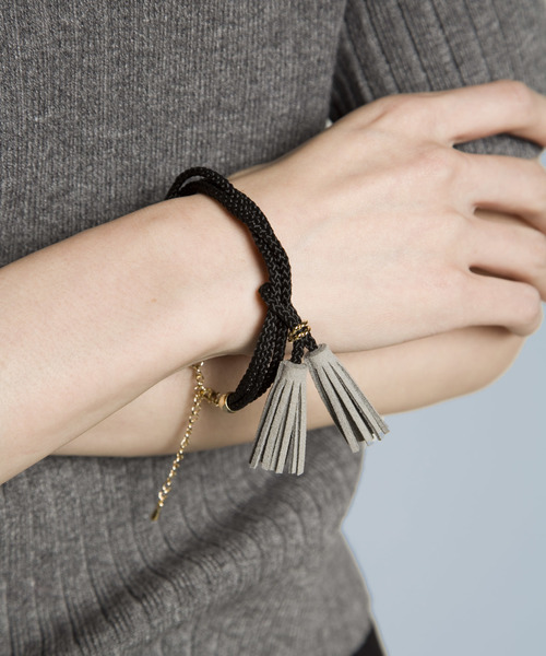 PLAIN CLOTHING（プレーンクロージング）の「タッセルブレスレット【PLAIN CLOTHING】（ブレスレット・レディース・ブラック/グレー/ブラウン・FREE）」の8枚目の写真