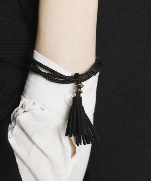 PLAIN CLOTHING（プレーンクロージング）の「タッセルブレスレット【PLAIN CLOTHING】（ブレスレット・レディース・ブラック/グレー/ブラウン・FREE）」の13枚目の写真