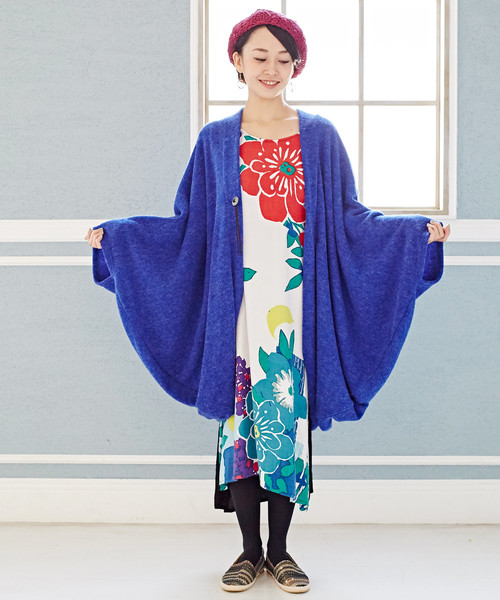 チャイハネ(チャイハネ)の「【チャイハネ】ビッグシルエットニットカーディガン(カーディガン/ボレロ・レディース・グレー/ブルー/ブラック/ベージュ/キャメル/ダークブルー・FREE)」の1枚目の写真