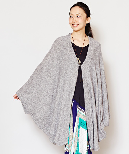 チャイハネ(チャイハネ)の「【チャイハネ】ビッグシルエットニットカーディガン(カーディガン/ボレロ・レディース・グレー/ブルー/ブラック/ベージュ/キャメル/ダークブルー・FREE)」の3枚目の写真