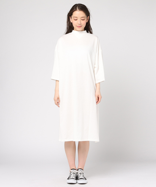 PUNYUS（プニュズ）の「ハイネックビックTワンピ（ワンピース・レディース・サックスブルー/ライトピンク/ブラック/ライトイエロー/ホワイト/ライトパープル・3/4）」の7枚目の写真