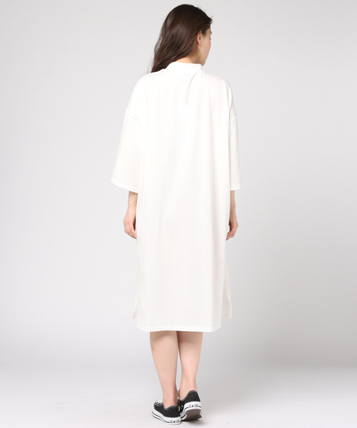 PUNYUS（プニュズ）の「ハイネックビックTワンピ（ワンピース・レディース・サックスブルー/ライトピンク/ブラック/ライトイエロー/ホワイト/ライトパープル・3/4）」の9枚目の写真