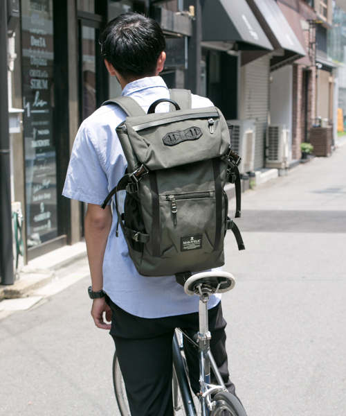 MAKAVELIC（マキャベリック）の「MAKAVELIC　DOUBLE LINE BACKPACK（バックパック/リュック・メンズ・ダークグレー/ネイビー/ブラック・FREE）」の8枚目の写真