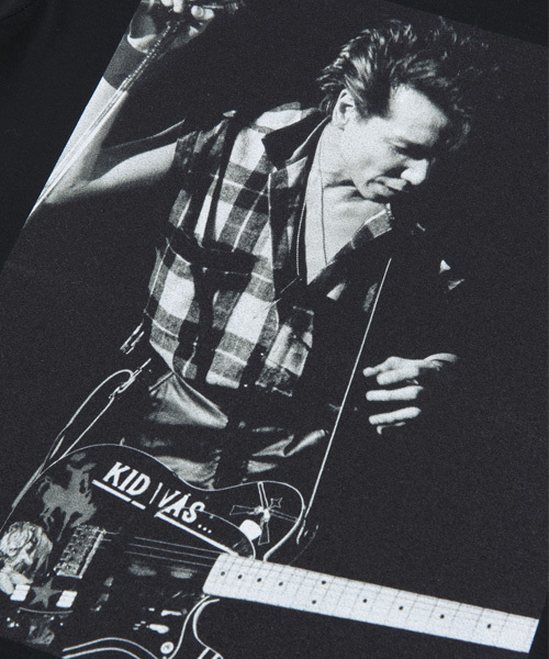 MEDICOM TOY(メディコムトイ)の「Amplifier “THE MODS” TEE design F(Tシャツ/カットソー・メンズ・ブラック/ホワイト・MEDIUM/SMALL/X-LARGE/LARGE)」の6枚目の写真
