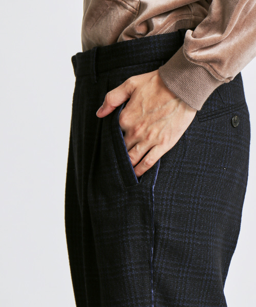 ABAHOUSE（アバハウス）の「ツイードチェックパイピングテーパード（その他パンツ・メンズ・ベージュ/ネイビー・46/48）」の7枚目の写真