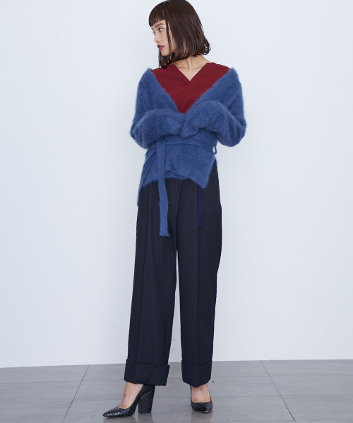 STUDIOUS（ステュディオス）の「2WAYカシミアカシュクールカーディガン（カーディガン/ボレロ・レディース・インディゴブルー/レッド/ネイビー・FREE）」の4枚目の写真