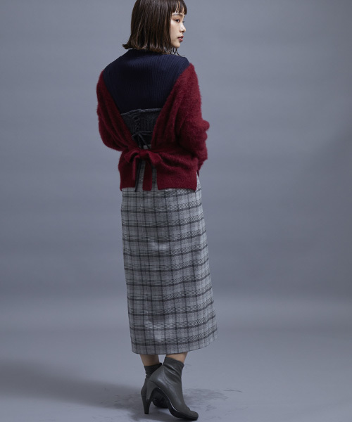 STUDIOUS（ステュディオス）の「2WAYカシミアカシュクールカーディガン（カーディガン/ボレロ・レディース・インディゴブルー/レッド/ネイビー・FREE）」の9枚目の写真