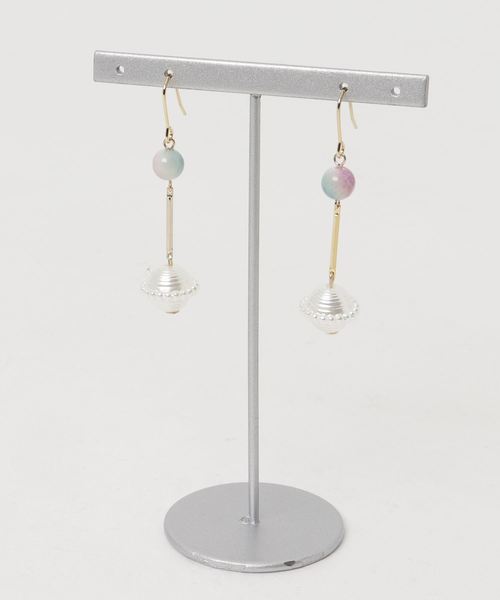 TONE SELECT GOODS(トーンセレクトグッズ)の「【Uloue】小さな土星のピアス(ピアス(両耳用)・レディース・グリーン系その他/パープル系その他/ピンク系その他・FREE)」の1枚目の写真