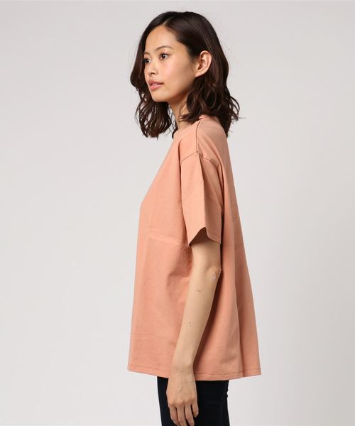 LOWRYS FARM(ローリーズファーム)の「USAビッグTシャツ 789778 (Tシャツ/カットソー・レディース・オレンジ/ブラック/パープル/オフホワイト・LARGE/MEDIUM)」の6枚目の写真