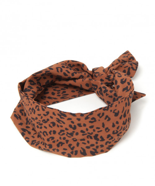 LOWRYS FARM(ローリーズファーム)の「スカーフネックレス 814430(ネックレス・レディース・ブラック/エンジ/ブラウン/オフホワイト/ブラウン系その他/ネイビー/ブラック系その他/レッド系その他/ブルー系その他・FREE)」の1枚目の写真