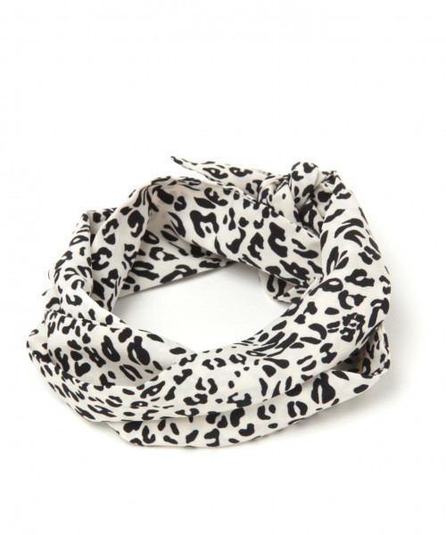 LOWRYS FARM(ローリーズファーム)の「スカーフネックレス 814430(ネックレス・レディース・ブラック/エンジ/ブラウン/オフホワイト/ブラウン系その他/ネイビー/ブラック系その他/レッド系その他/ブルー系その他・FREE)」の12枚目の写真