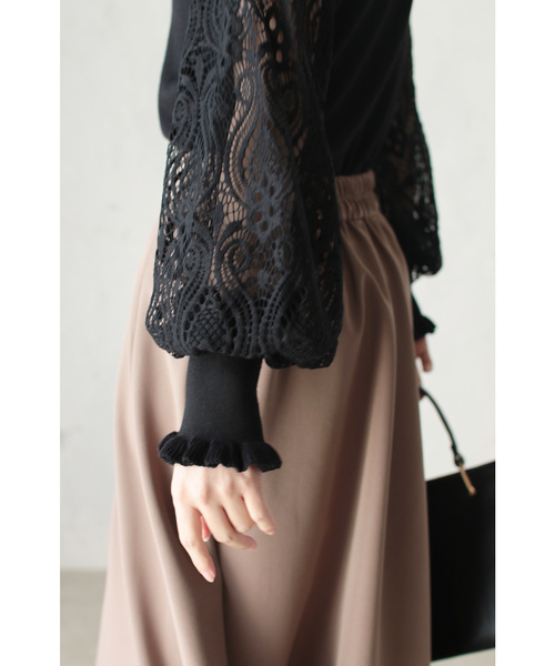 cawaii(カワイイ)の「心奪われるエレガンス。シアーレースのポワン袖ニット(ニット/セーター・レディース・ブラック/グレー/カーキ・M/L)」の5枚目の写真