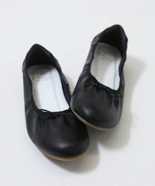 menue(メヌエ)の「履き口ギャザー やわらか バレエシューズ(バレエシューズ・レディース・ホワイト/ブラック/グレイッシュベージュ/シルバー・21.5cm/22.0cm/22.5cm/23.0cm/23.5cm/24.0cm/24.5cm/25.0cm/25.5cm/26.0cm)」の6枚目の写真