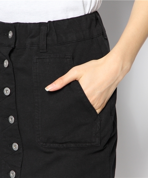 one after another NICE CLAUP（ワンアフターアナザーナイスクラップ）の「【ナイスクラップ】前釦タイトスカート（スカート・レディース・アイボリー/ブルー/トップグレー/ブラック・FREE）」の7枚目の写真