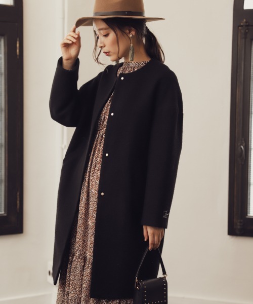 mysty woman�i�~�X�e�B�E�[�}���j�́u�N���[�l�b�N�h�b�g�{�^���R�[�g 840975�i���̑��A�E�^�[�j�v�b�u���b�N