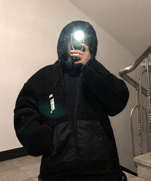 M.P Studios(エムピーストゥディオ)の「【M.P Studios】【2019AW】ビッグシルエット ナイロン切り替え ボア パーカー フードJKT(ムートンコート)」|ブラック