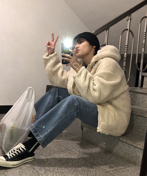 MASONPRINCE（メイソンプリンス）の「【MASONPRINCE】ビッグシルエット ナイロン切り替え ボア パーカー フードJKT MF1807（ムートンコート・メンズ・ブラック/アイボリー/カーキ・S/M/L）」の19枚目の写真