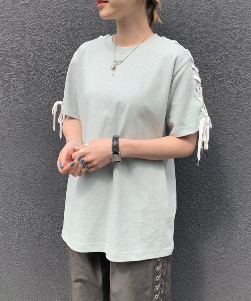 G.V.G.V.（ジーヴィージーヴィー）の「LACE-UP TEE（Tシャツ 