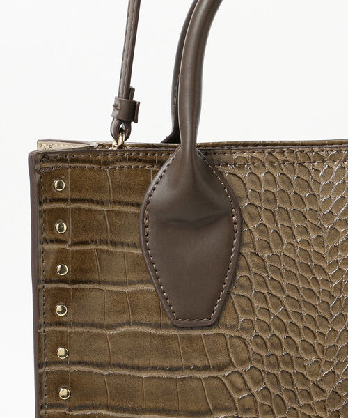 Ray BEAMS（レイビームス）の「Casselini / 型押し スタッズ トート  