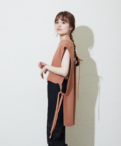 mystic（ミスティック）の「サイドリボンニットベスト（ベスト・レディース・ブラック/ベージュ/オレンジ・FREE）」の16枚目の写真