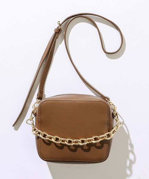 natural couture（ナチュラルクチュール）の「コロンとスクエアバッグ（ショルダーバッグ・レディース・ブラック/ブラウン/ライトベージュ・FREE）」の3枚目の写真