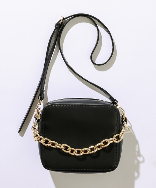 natural couture（ナチュラルクチュール）の「コロンとスクエアバッグ（ショルダーバッグ・レディース・ブラック/ブラウン/ライトベージュ・FREE）」の2枚目の写真