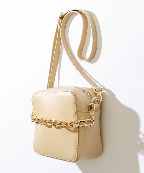 natural couture（ナチュラルクチュール）の「コロンとスクエアバッグ（ショルダーバッグ・レディース・ブラック/ブラウン/ライトベージュ・FREE）」の4枚目の写真