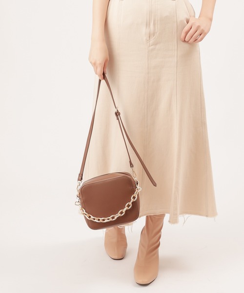 natural couture（ナチュラルクチュール）の「コロンとスクエアバッグ（ショルダーバッグ・レディース・ブラック/ブラウン/ライトベージュ・FREE）」の13枚目の写真