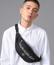Calvin Klein（カルバン・クライン）の「ロゴ ボディバッグ（ボディバッグ/ウエストポーチ・メンズ）」