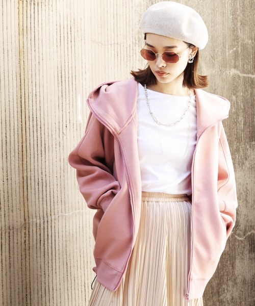 ARCANUM DESIGN（アルカナムデザイン）の「ダンボールニットビッグシルエットドルマンコクーンパーカ（パーカー・レディース・ブラック/ベージュ/グレー/ピンク/ホワイト・S/M）」の5枚目の写真