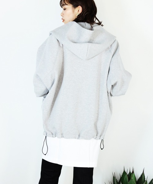 ARCANUM DESIGN（アルカナムデザイン）の「ダンボールニットビッグシルエットドルマンコクーンパーカ（パーカー・レディース・ブラック/ベージュ/グレー/ピンク/ホワイト・S/M）」の7枚目の写真