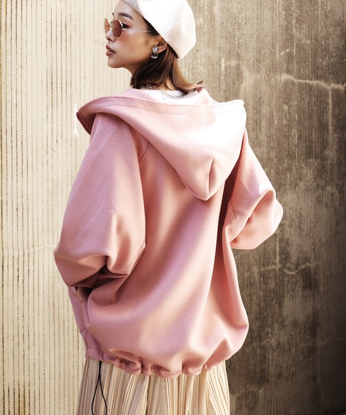 ARCANUM DESIGN（アルカナムデザイン）の「ダンボールニットビッグシルエットドルマンコクーンパーカ（パーカー・レディース・ブラック/ベージュ/グレー/ピンク/ホワイト・S/M）」の11枚目の写真