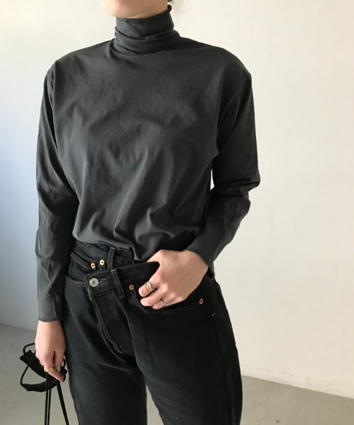 ANGIE（アンジー）の「スナップボタン付きコットンタートルネックカットソー（ロングスリーブ）（Tシャツ/カットソー・レディース・オフホワイト/ライム/ダークグレー・FREE）」の4枚目の写真