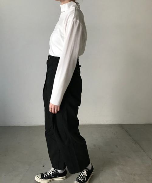 ANGIE（アンジー）の「スナップボタン付きコットンタートルネックカットソー（ロングスリーブ）（Tシャツ/カットソー・レディース・オフホワイト/ライム/ダークグレー・FREE）」の16枚目の写真