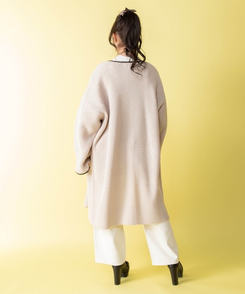 Mysa&Liina（ミーサリーナ）の「配色パイピングニットロングカーデ（カーディガン/ボレロ・レディース・ベージュ/キャメル/ブラック/ラベンダー・M）」の8枚目の写真